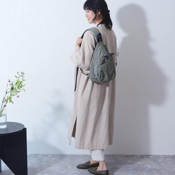 撥水加工 7ポケットの多機能バッグ ママカルアクティブボディバッグ 抗菌防臭 肩かるショルダー キーホルダー付