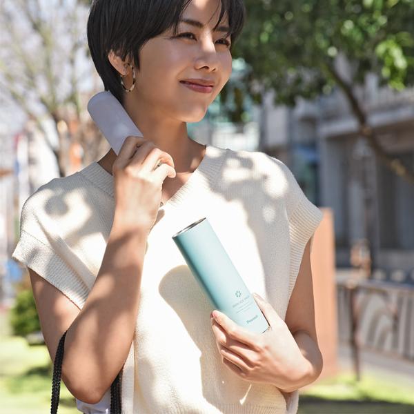 ひんやりをキープして持ち運べる携帯氷のう ミニアイスパック Mサイズ／Peacock