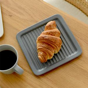 bon moment 毎日使いたくなる サクッと食感が続く トーストプレート パン皿 美濃焼／ボンモマン