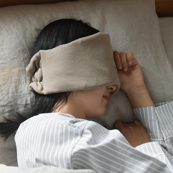 bon moment 耳まで覆ってくれる ぐっすり眠りたい日のシルクアイマスク 遮光 日本製 遮光率99.99％