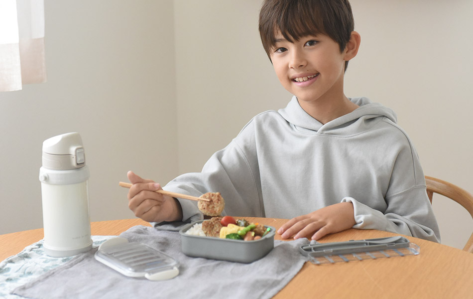 水筒・お弁当・給食GOODS