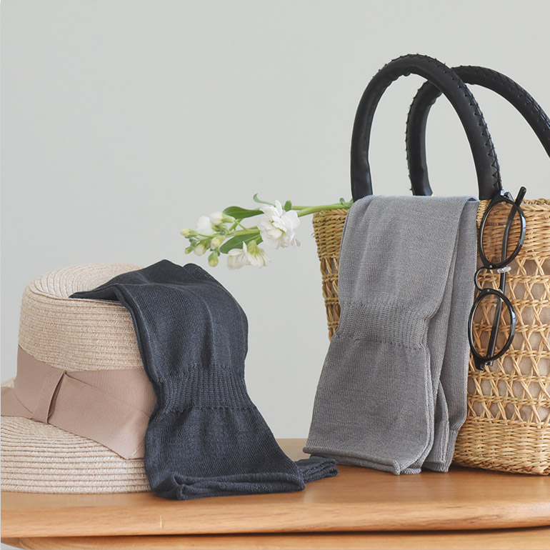 bon moment シルク100% 肌にやさしい 通気性の良いアームカバー 指穴なし ロングタイプボンモマン