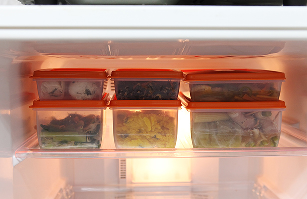 【作り置きおかず第1回】鶏ハムと生鮭でメインのおかず2種