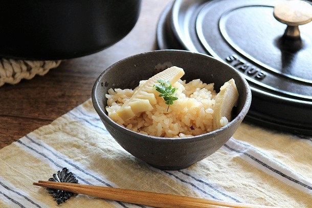 【季節の手仕事】今だけのお楽しみ。旬を丸ごといただく「たけのこごはん」レシピ