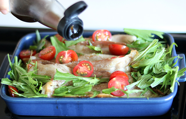 グリラーで 豚バラともやしの「ご馳走風」レンチンレシピ