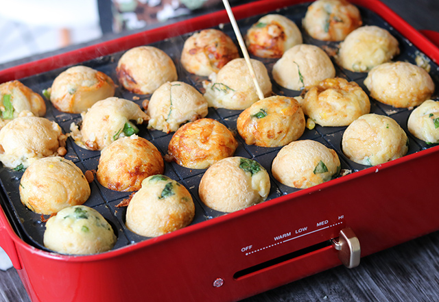 週末ランチは変わり種たこ焼きパーティー!