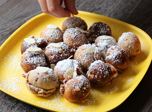 週末ランチは変わり種たこ焼きパーティー!