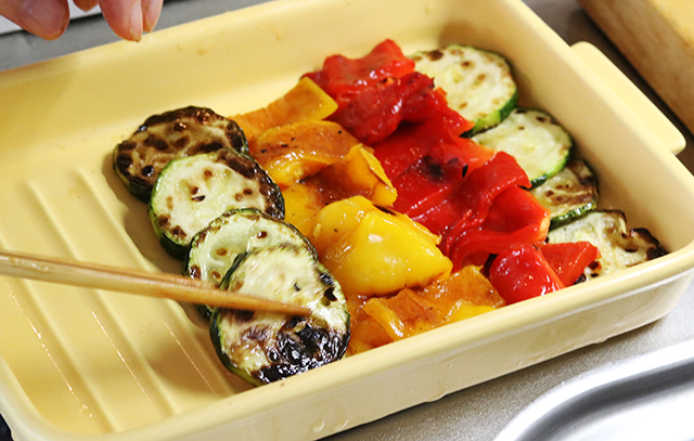 【フランス風おもてなし料理 第1回】パプリカとズッキーニの南仏風マリネ