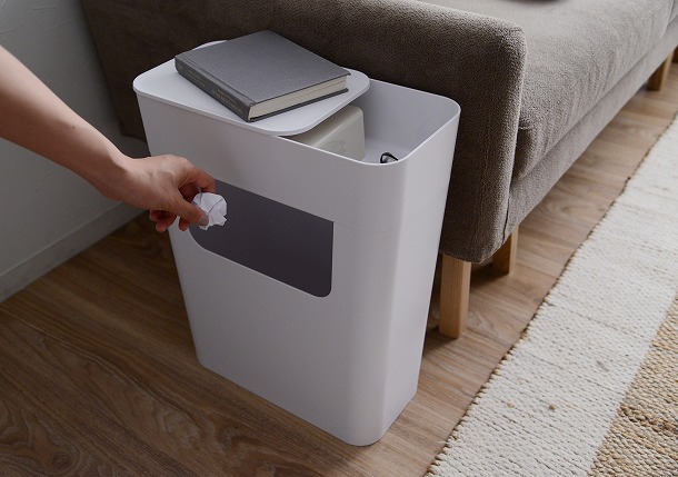 置くだけですっきり省スペース！3役兼ねそろえたサイドワゴンを使おう。