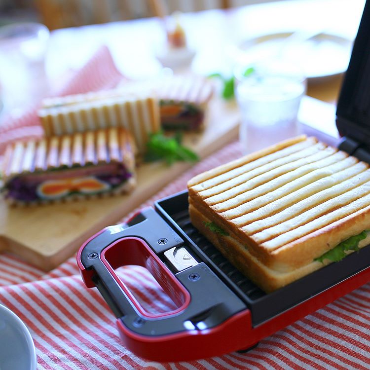決めては極厚焼き!フードインスタグラマーさんが支持するホットサンドメーカーって?