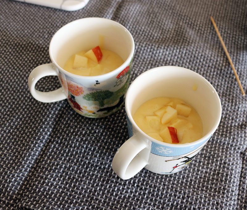 【ホットケーキミックスを使いこなそう第2回】朝すぐに作れる!フライパン&レンチンで作る「簡単蒸しパン」