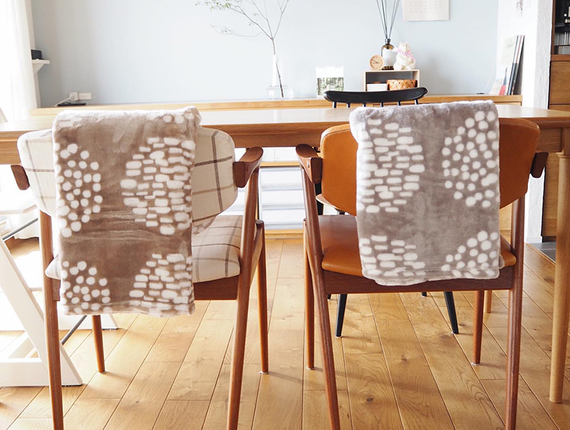 伝説の毛布も到来!ファブリックから整える秋支度【インスタグラマーさん達のものえらび】