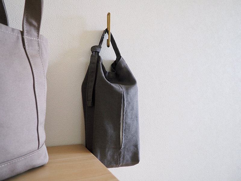 これでもう忘れない!玄関や車に「吊るせるマスクケース」みんなの使用レポ