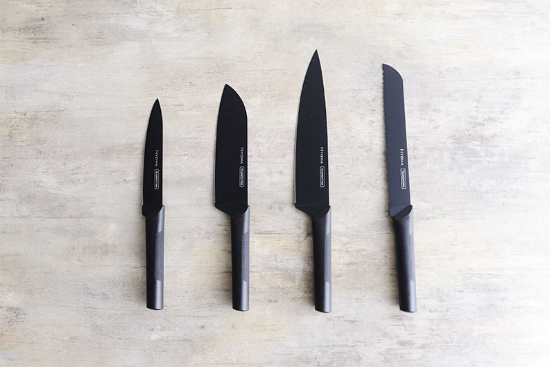 包丁選びはココを見たい！初心者におすすめ「ニグマブラック三徳包丁」