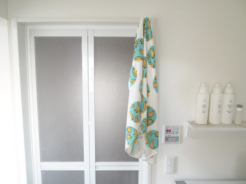 干す場所が足りないときの救世主!「tower 室内干しハンガー」で洗濯物を干すスペースを増やそう