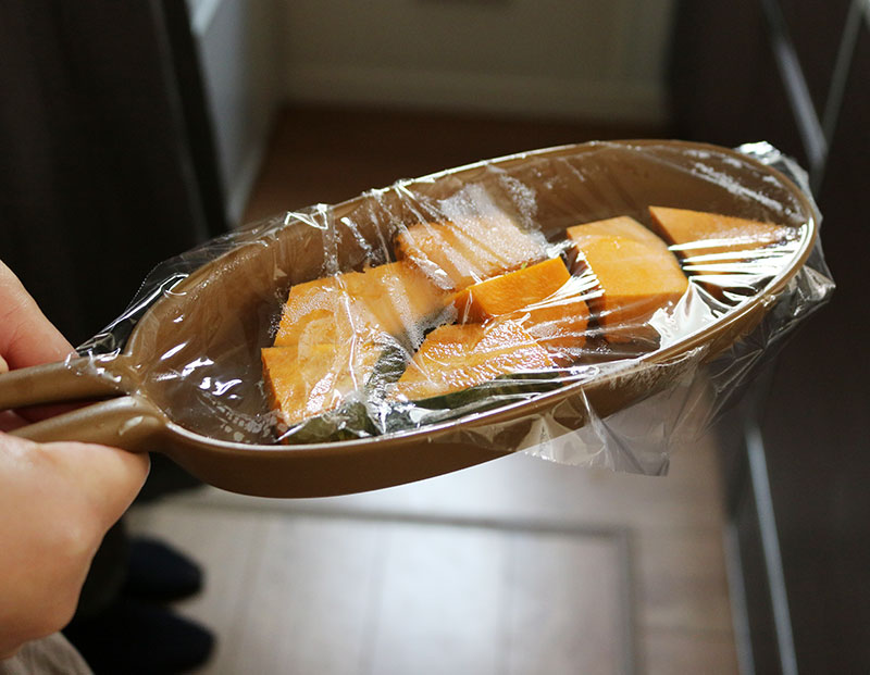 魚焼きグリルであと一品「アジのアヒージョ」&「根菜ホットサラダ」の作り方