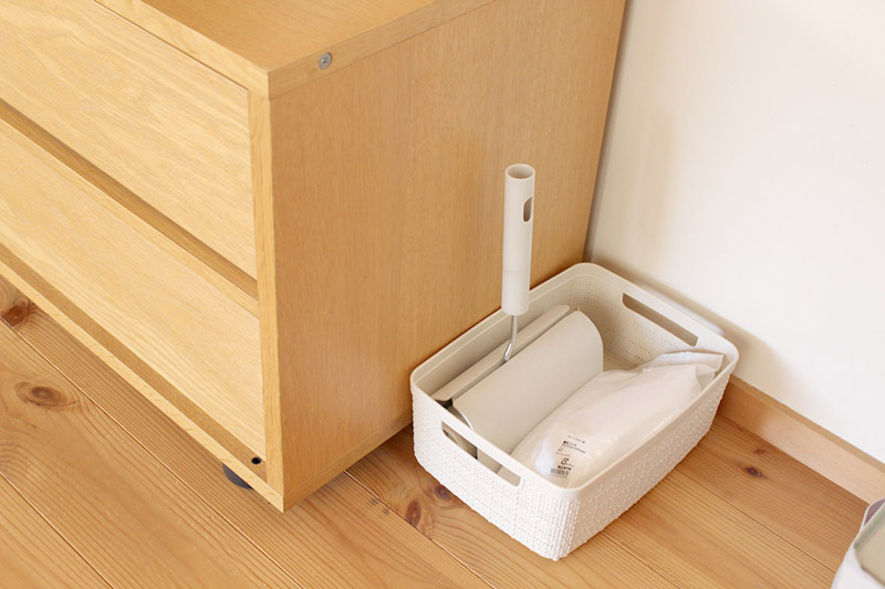 樹脂製だけどナチュラルに馴染む。リネン風BOXで「適材適所の」バスケット収納！