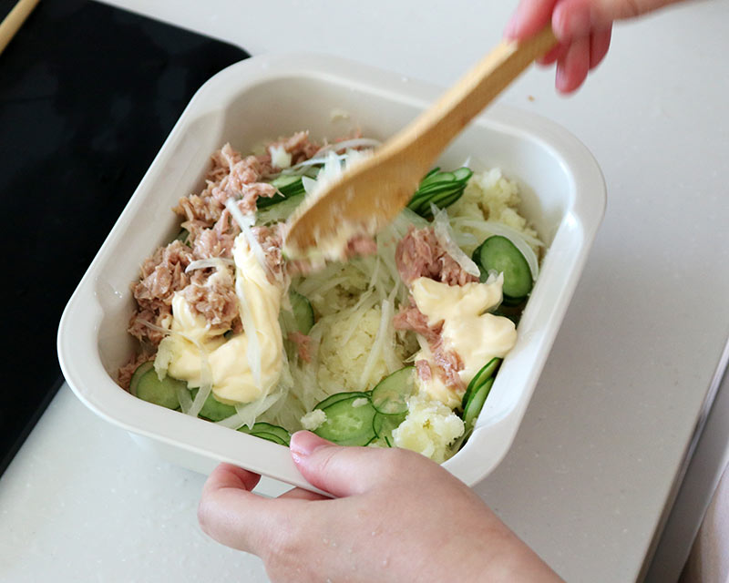 レンチンであと一品が気軽に叶う!副菜からメイン料理もこなせる「コランダー」の使い方