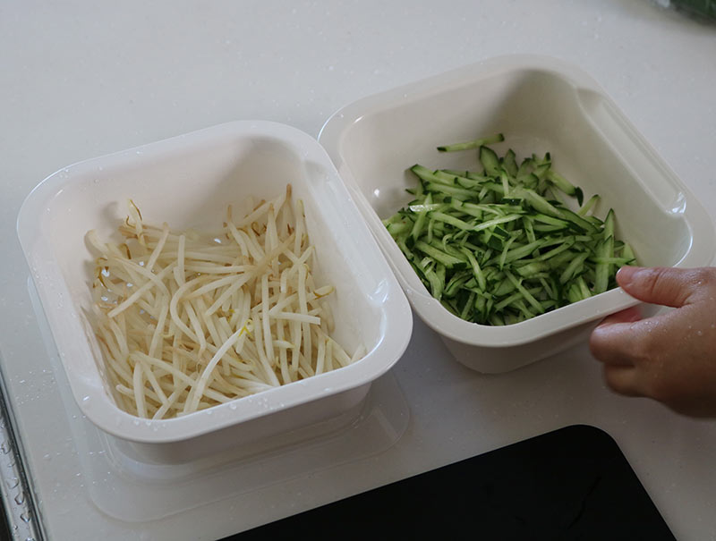 レンチンであと一品が気軽に叶う!副菜からメイン料理もこなせる「コランダー」の使い方