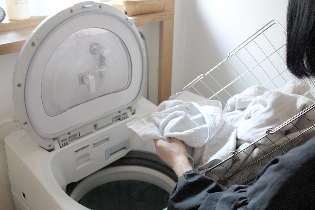 花粉や梅雨の部屋干しの味方！家族みんなが心地いい「かさばらないガーゼバスタオル」