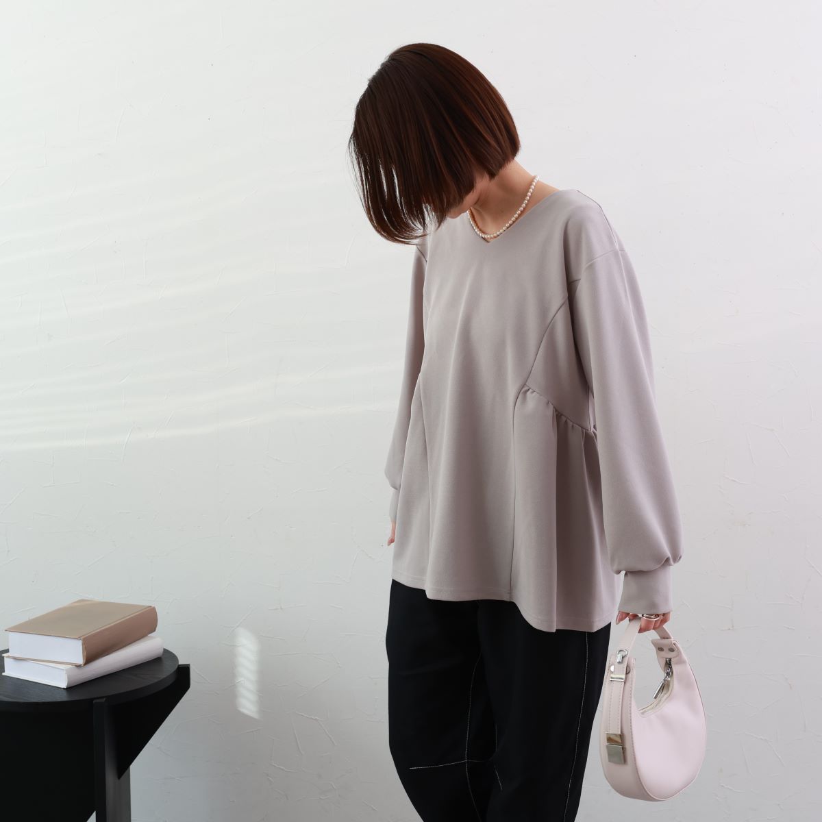 ふだんの服をハレの日に。タンスのこやしにならない「上品ブラウス」をスタッフがレポート