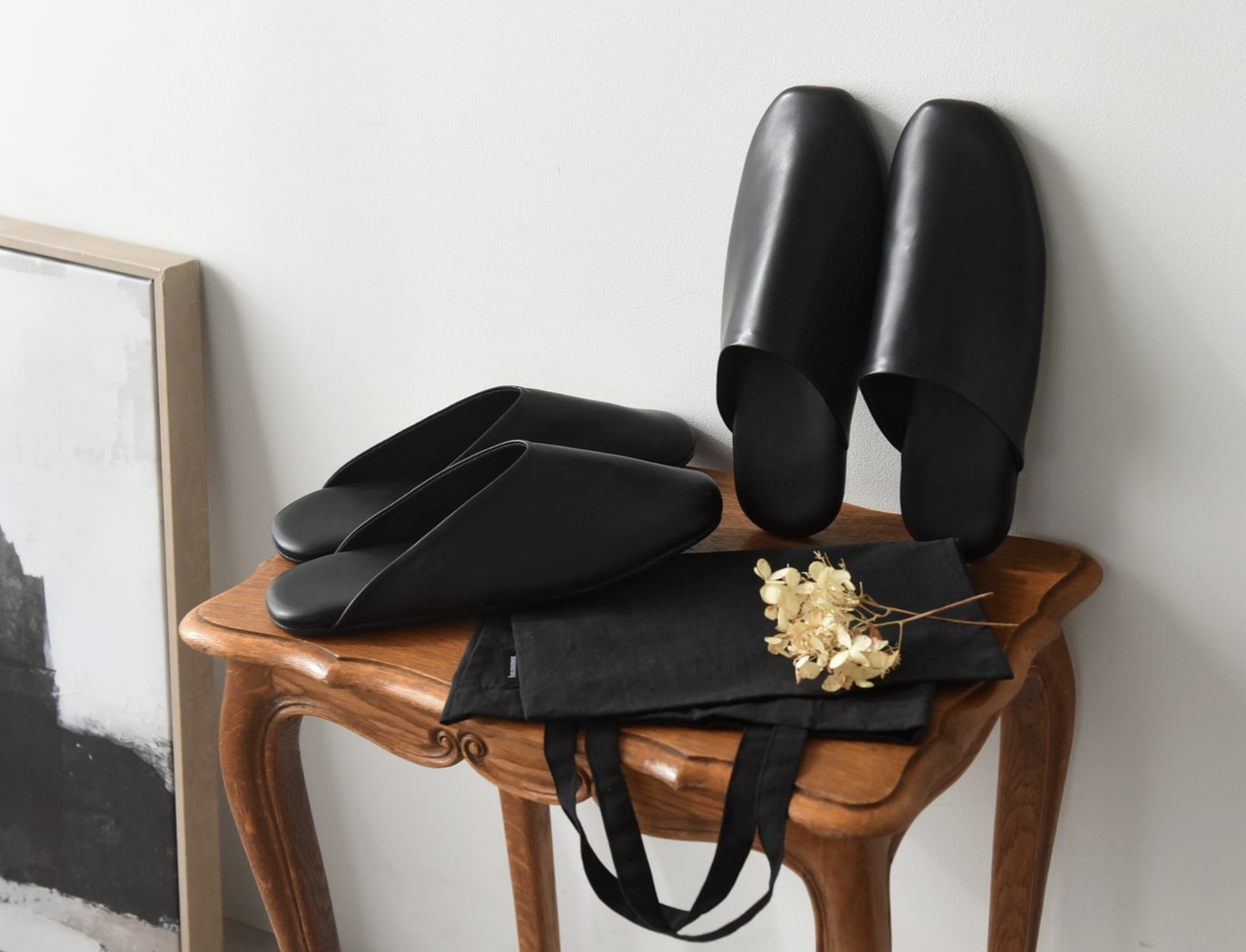 「履ければなんでもいい」はNG！学校行事はパパもママも綺麗に履けて、疲れにくいスリッパを【インスタグラマーさんのもの選び】