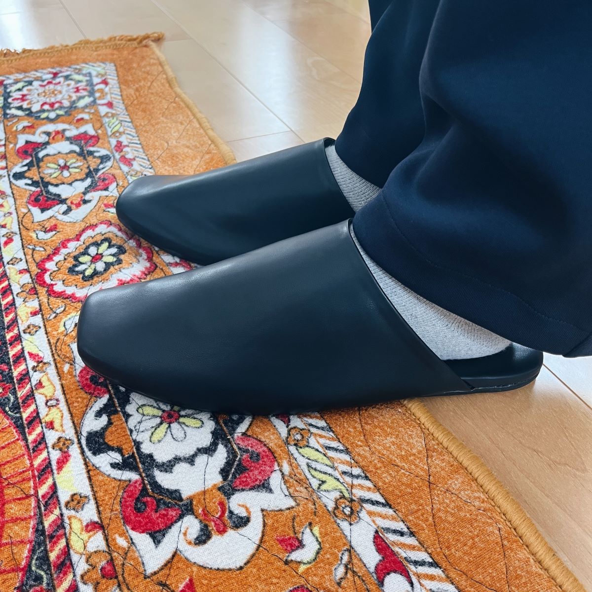 「履ければなんでもいい」はNG！学校行事はパパもママも綺麗に履けて、疲れにくいスリッパを【インスタグラマーさんのもの選び】