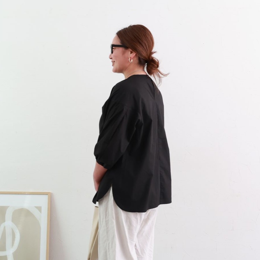 ぽかぽか陽気にベストな一着、新登場！おでかけ気分を盛り上げるブラウスコーデ