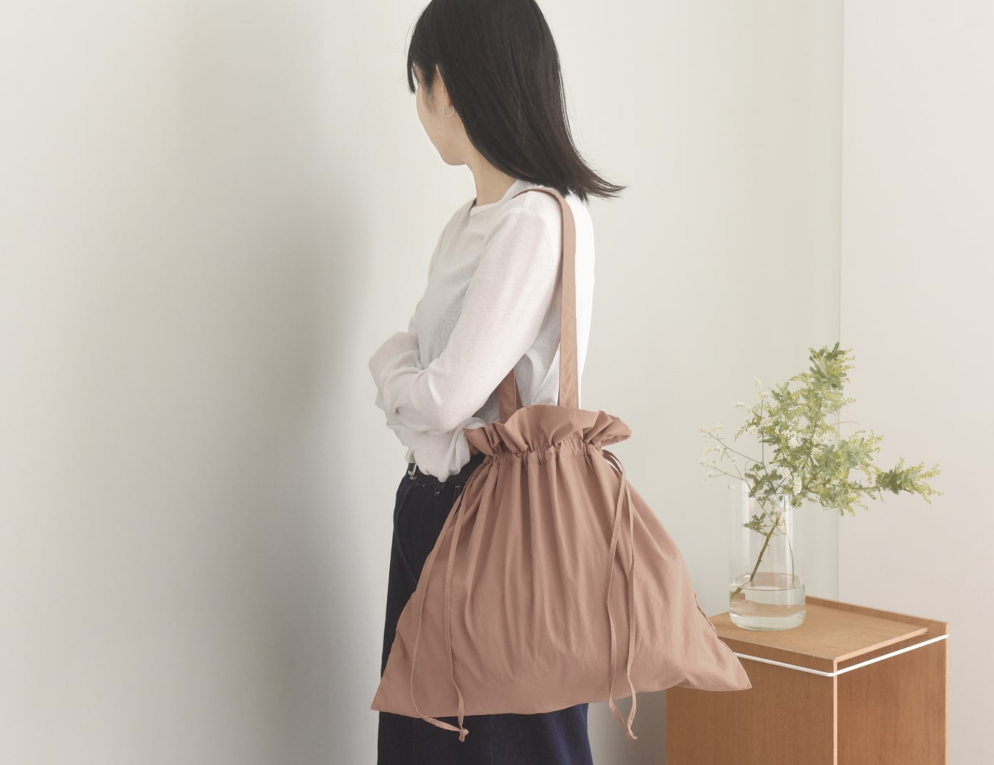 1日400個売れた！旅行の前に知っておきたい巾着サブバッグ人気の秘密【インスタグラマーさんのもの選び】