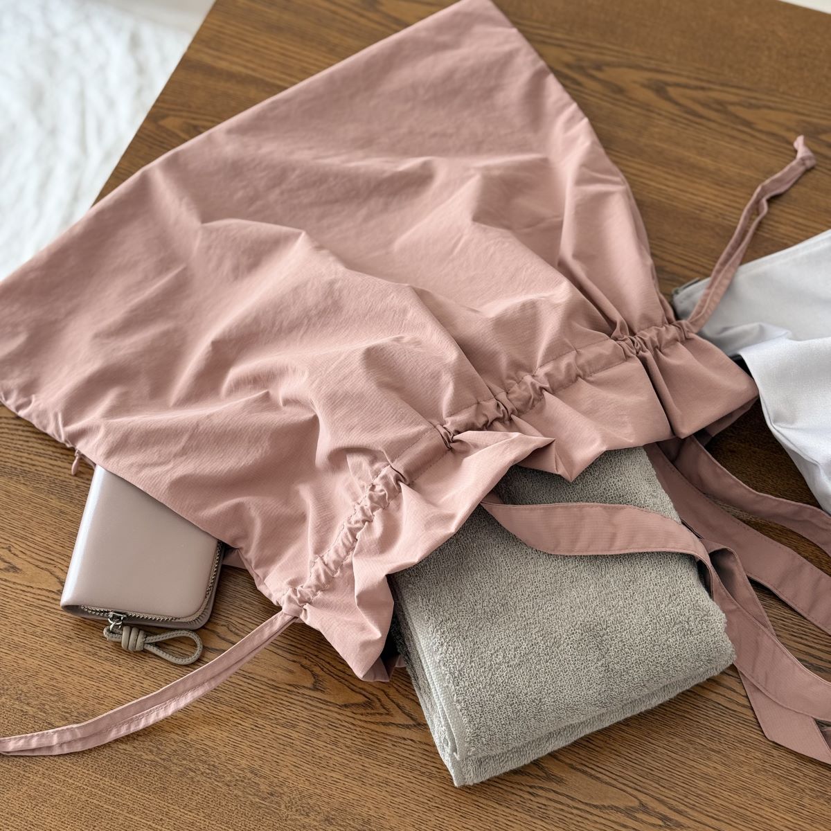 1日400個売れた！旅行の前に知っておきたい巾着サブバッグ人気の秘密【インスタグラマーさんのもの選び】