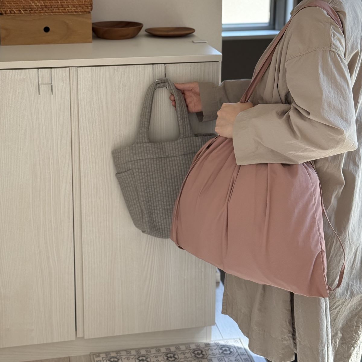 1日400個売れた！旅行の前に知っておきたい巾着サブバッグ人気の秘密【インスタグラマーさんのもの選び】