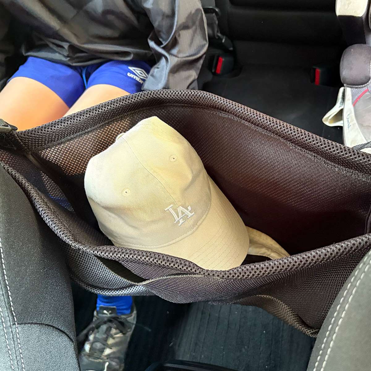 ここにあったら便利！を実現。車生活をもっと快適にするカーポケット【スタッフレビュー】