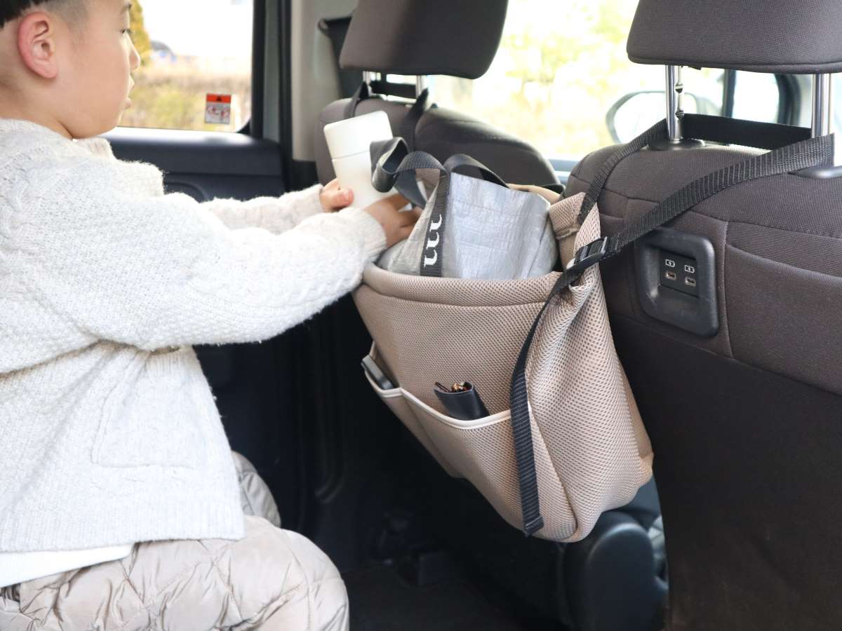 ここにあったら便利！を実現。車生活をもっと快適にするカーポケット【スタッフレビュー】