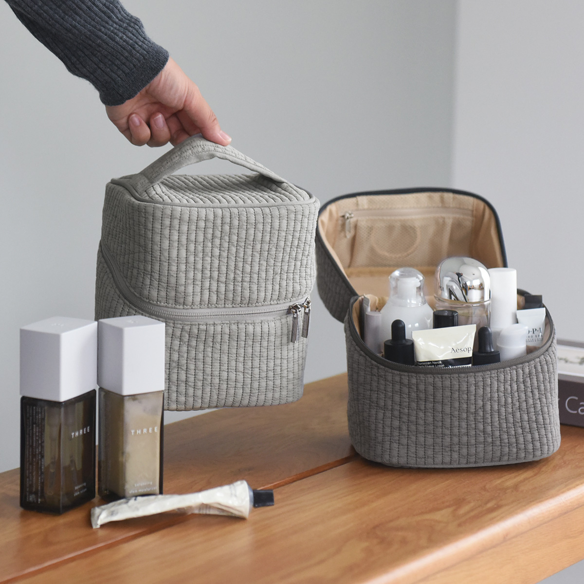 このヴィンテージ感が人気のヒミツ。今注目の「ヌビ風バニティ」スタッフ3名のリアルレポ