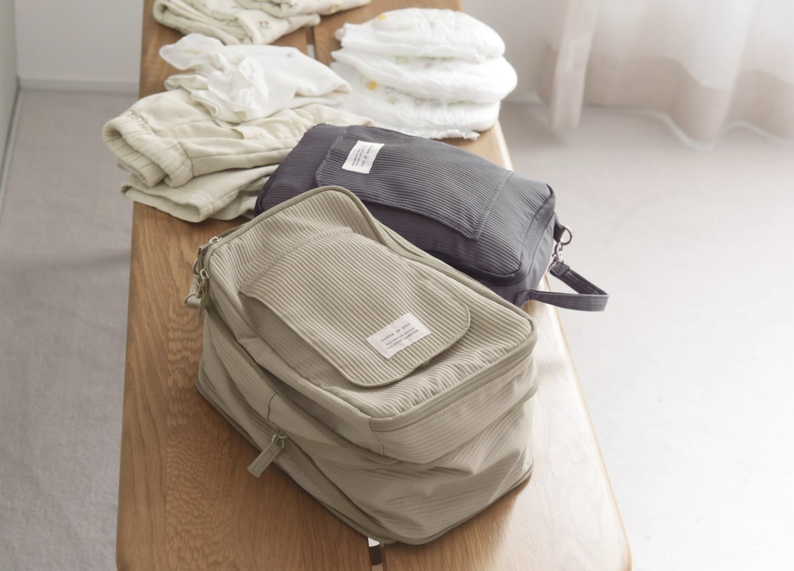 ママの旅行の救世主！大反響で欠品続出「圧縮おむつポーチ」の使用レポ第二弾！【インスタグラマーさんのもの選び】