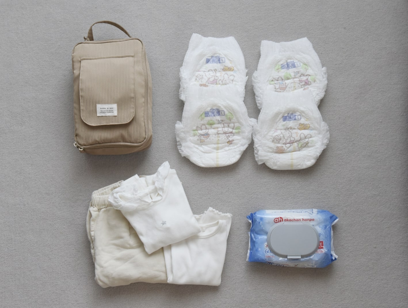 ママの旅行の救世主！大反響で欠品続出「圧縮おむつポーチ」の使用レポ第二弾！【インスタグラマーさんのもの選び】