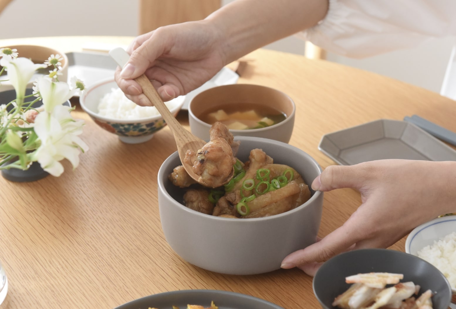 移し替え不要＆温め直しもラク！お皿になる保存容器が忙しい日の味方【インスタグラマーさんのもの選び】