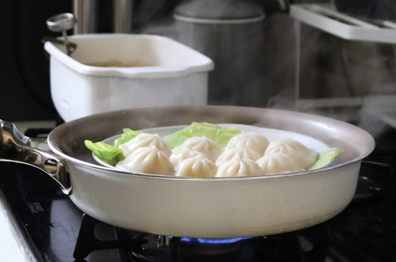 気になる蒸篭（せいろ）に手が出せない方へ。お手入れ＆収納問題も解決した、インスタグラマーさん絶賛の蒸し皿はいかが？