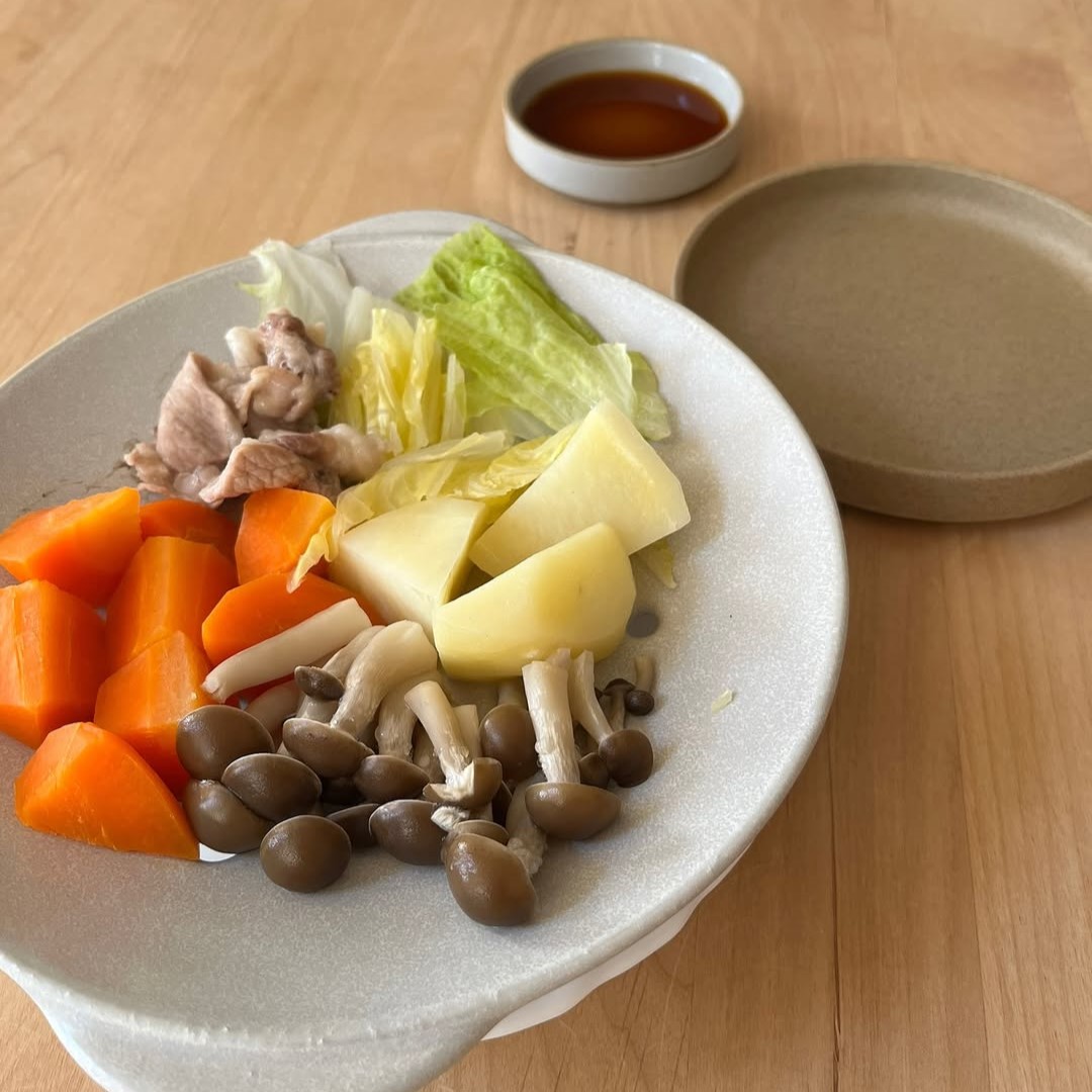 気になる蒸篭（せいろ）に手が出せない方へ。お手入れ＆収納問題も解決した、インスタグラマーさん絶賛の蒸し皿はいかが？