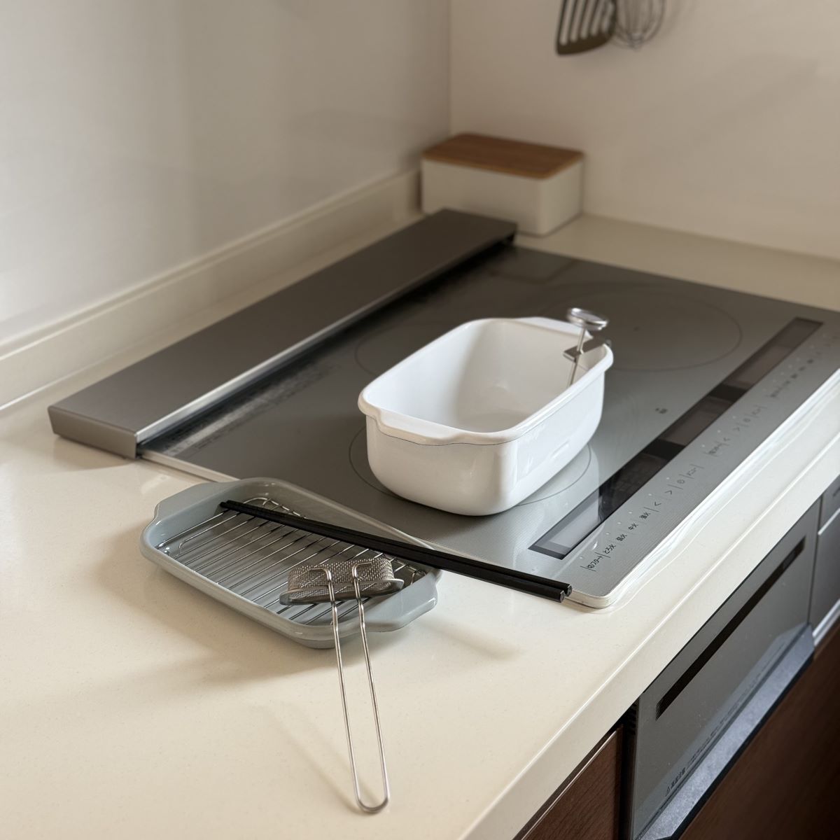 揚げ物を「面倒」と思わなくなった！高評価「四角い天ぷら鍋」の魅力を3名のインスタグラマーさんに聞きました