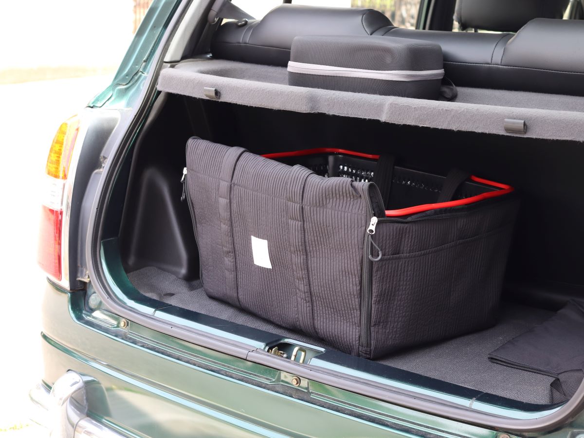 Myレジカゴ丸ごと保冷！真夏の車も安心、新作「レジかご保冷バッグ」のスタッフ愛用レポ