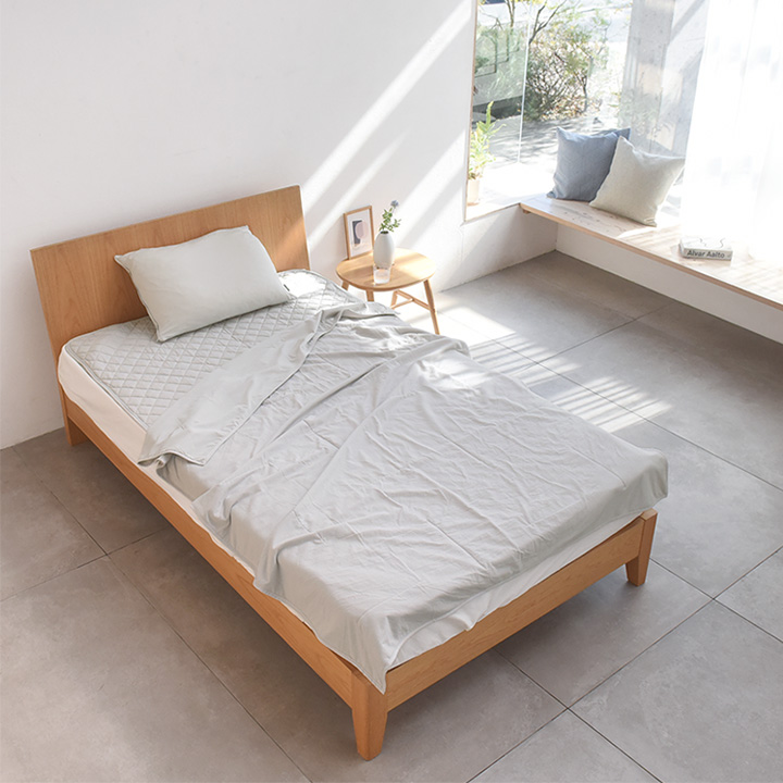 「2025今夏ベストな寝具はどれ？」冷感値だけじゃない、担当歴8年のバイヤーに聞いた3タイプの選び方