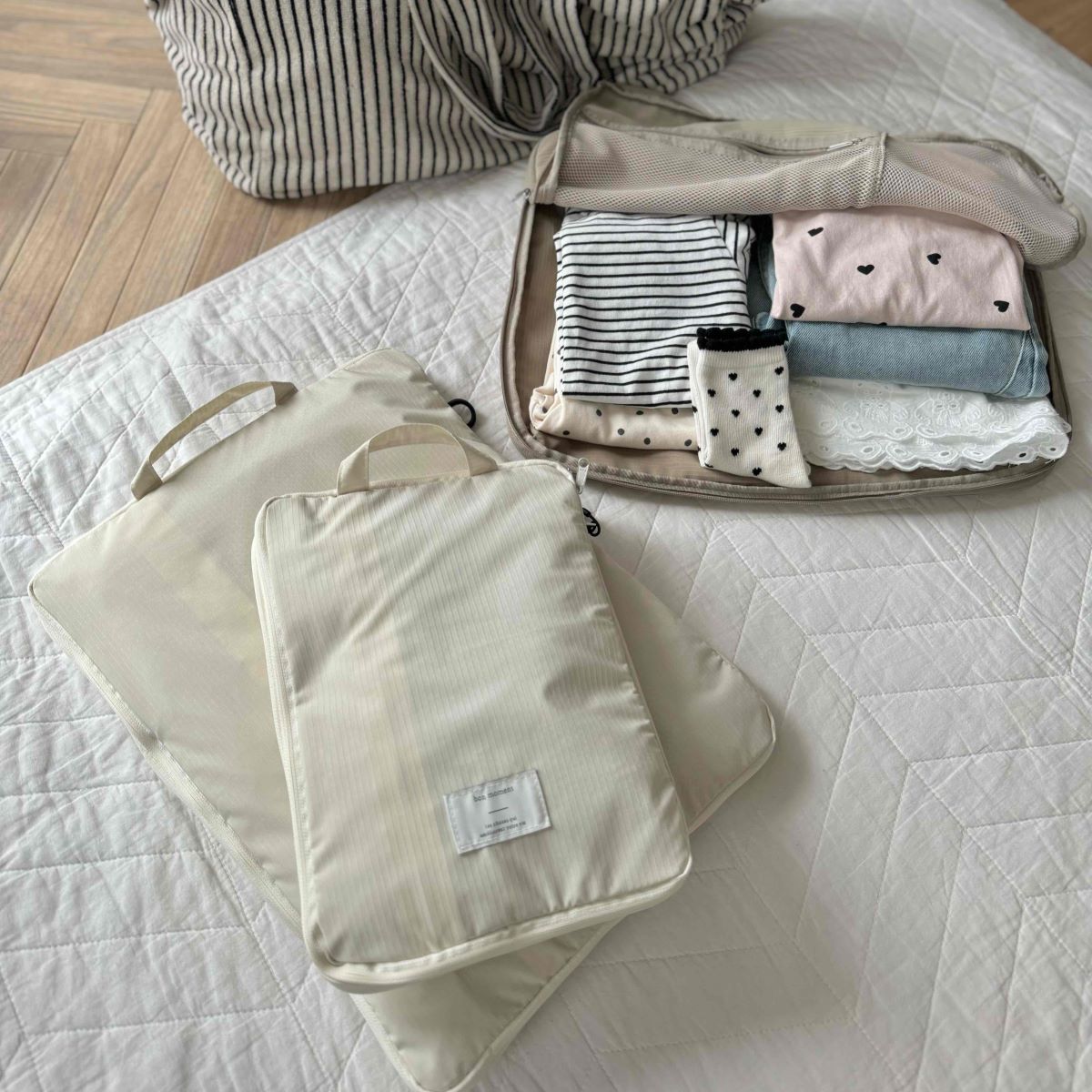 家族旅行では1人1個が当たり前！？インスタグラマーさんの旅行で「圧縮トラベルポーチ」が活躍中