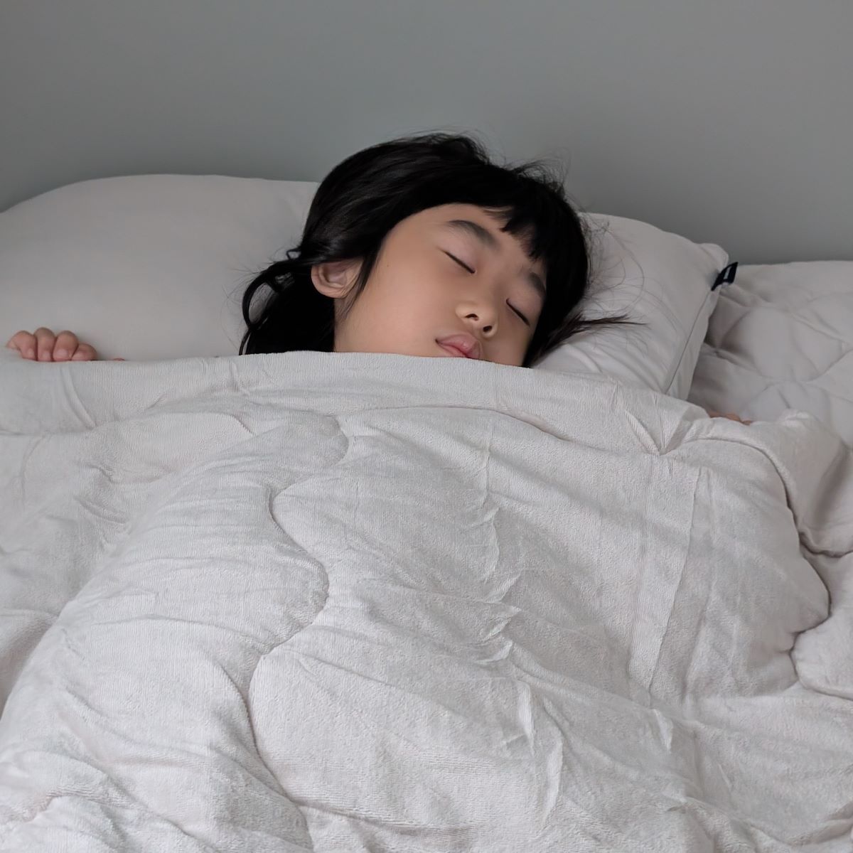 寝汗キッズに涼しい夜を。コットン100％のひんやり寝具は、子ども部屋でも大活躍【インスタグラマーさんのもの選び】