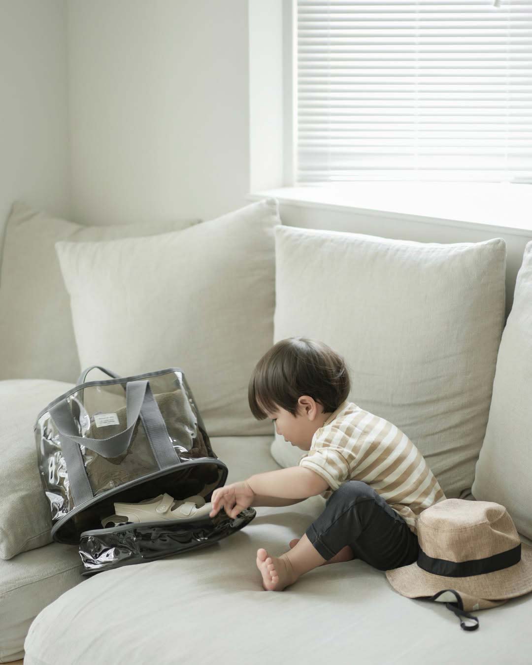 『収納力がスゴイ』と話題の新作プールバッグ、人気カラーはどれ？インスタグラマーさんはこの色を選びました。