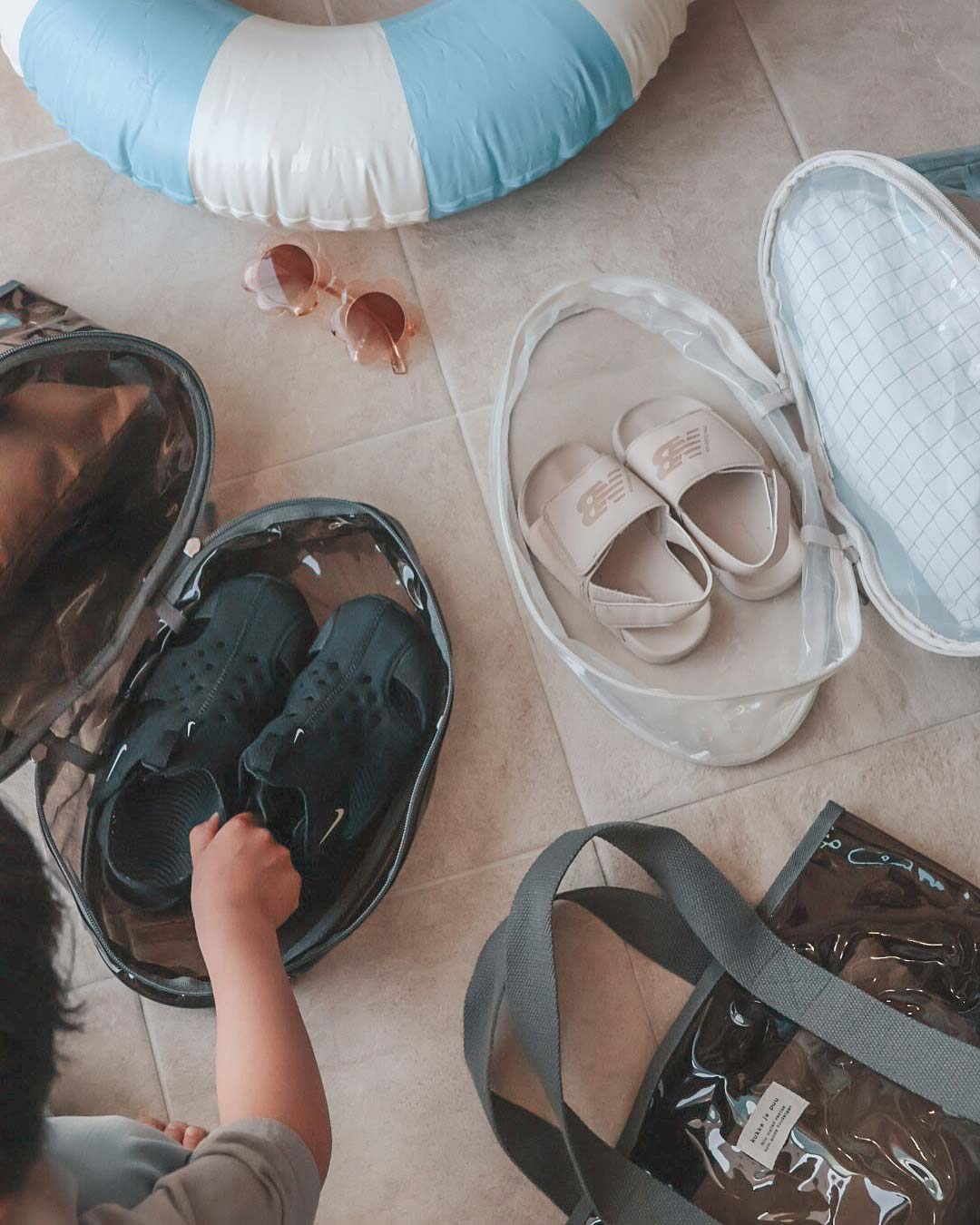 『収納力がスゴイ』と話題の新作プールバッグ、人気カラーはどれ？インスタグラマーさんはこの色を選びました。