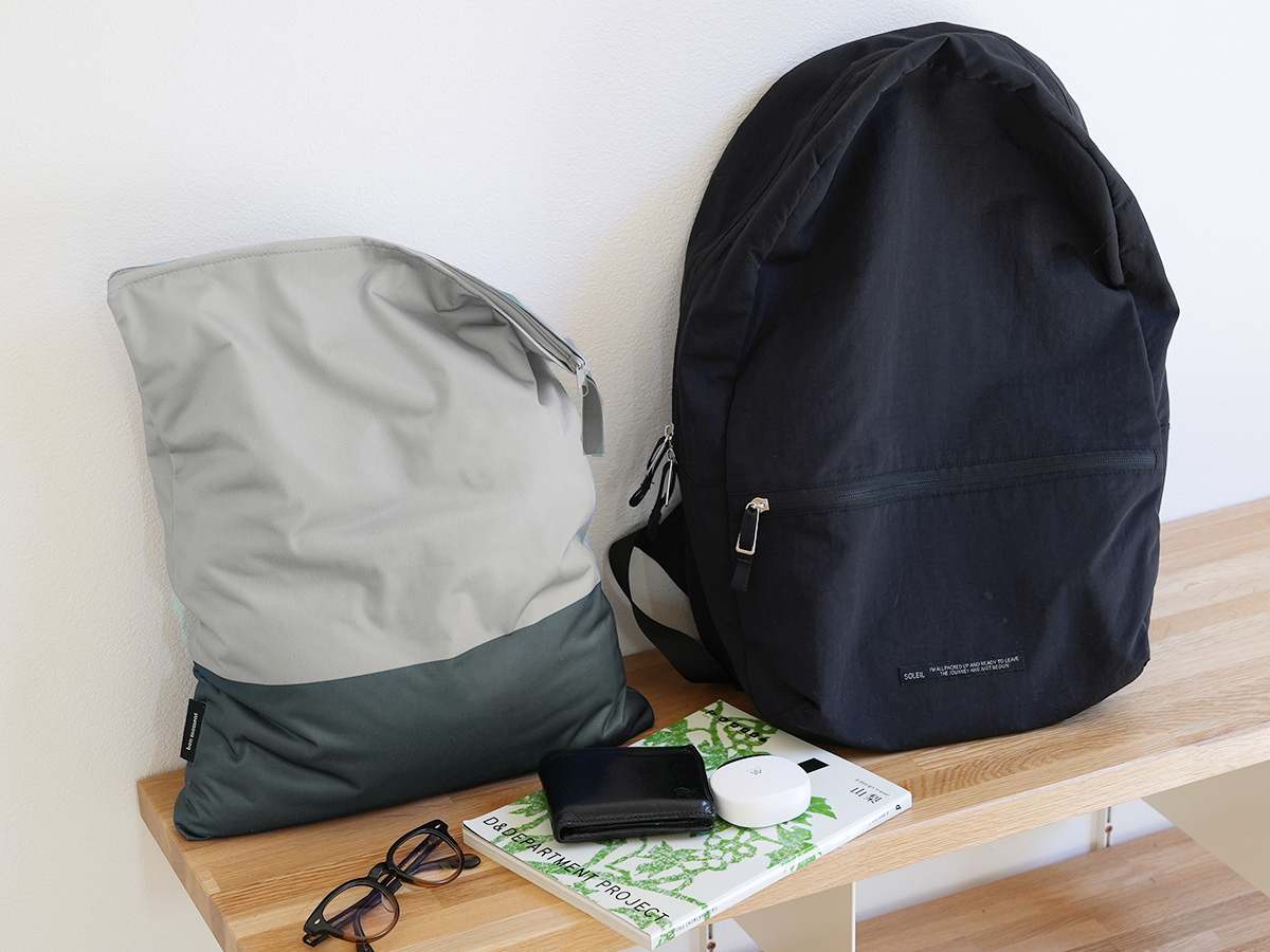 どうして「防水ポーチ」は人気なの？その理由がわかる、愛用スタッフの使用レポをご紹介！