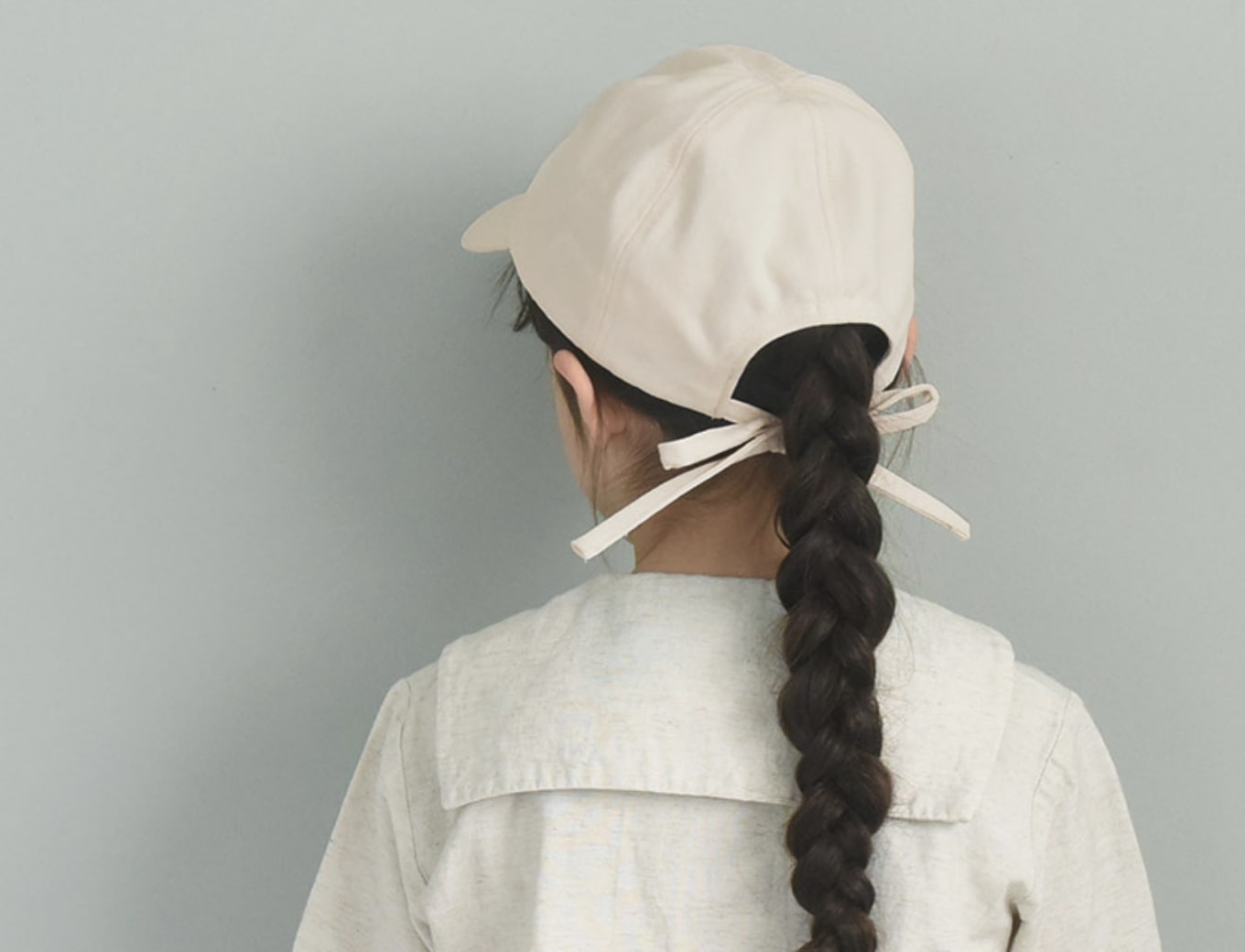 今こそ「キャップ」！姉妹ママ・仲良し親子の特権、後ろ姿がかわいすぎる、インスタグラマーさんのお揃いレポ