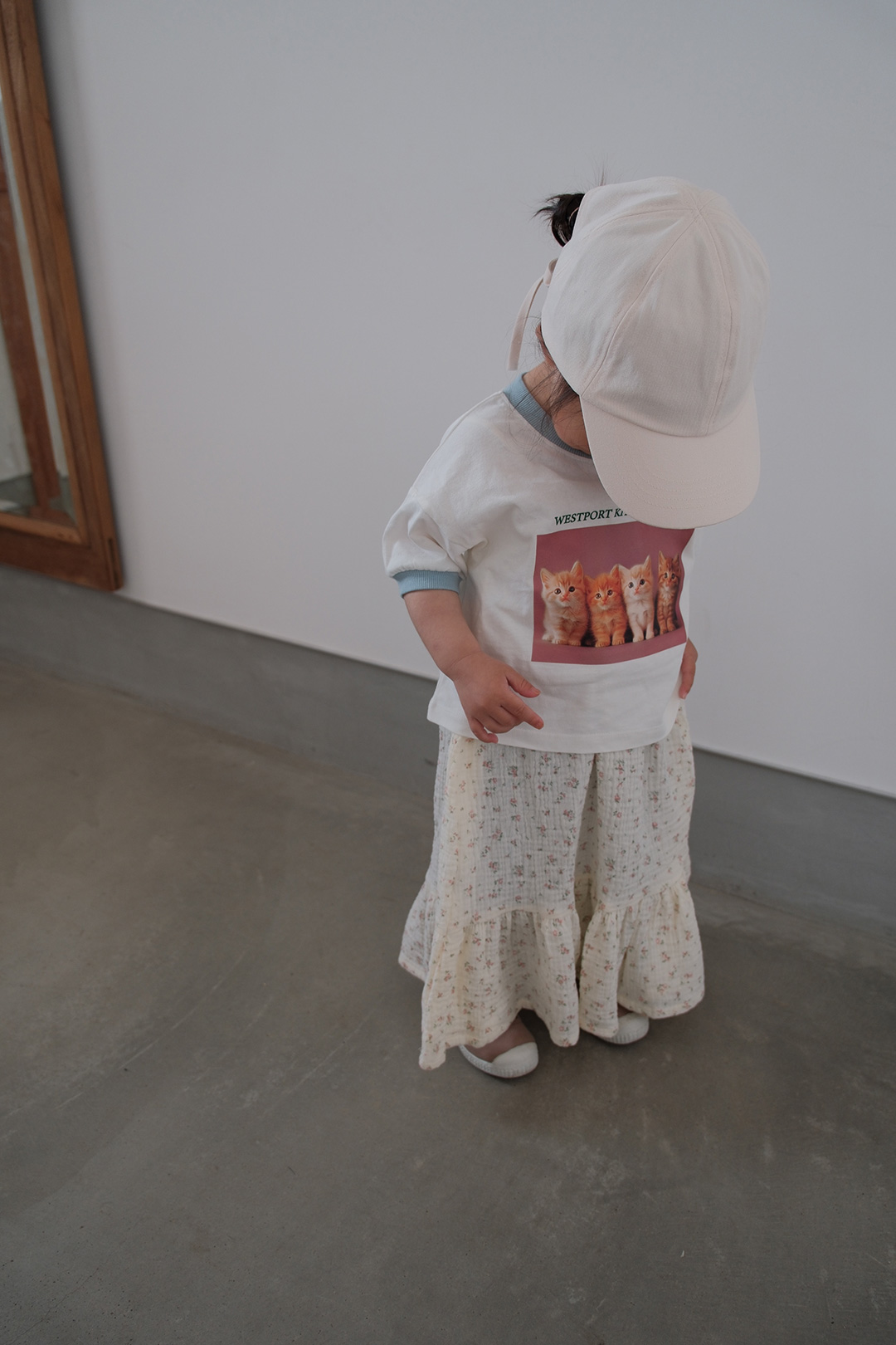 今こそ「キャップ」！姉妹ママ・仲良し親子の特権、後ろ姿がかわいすぎる、インスタグラマーさんのお揃いレポ