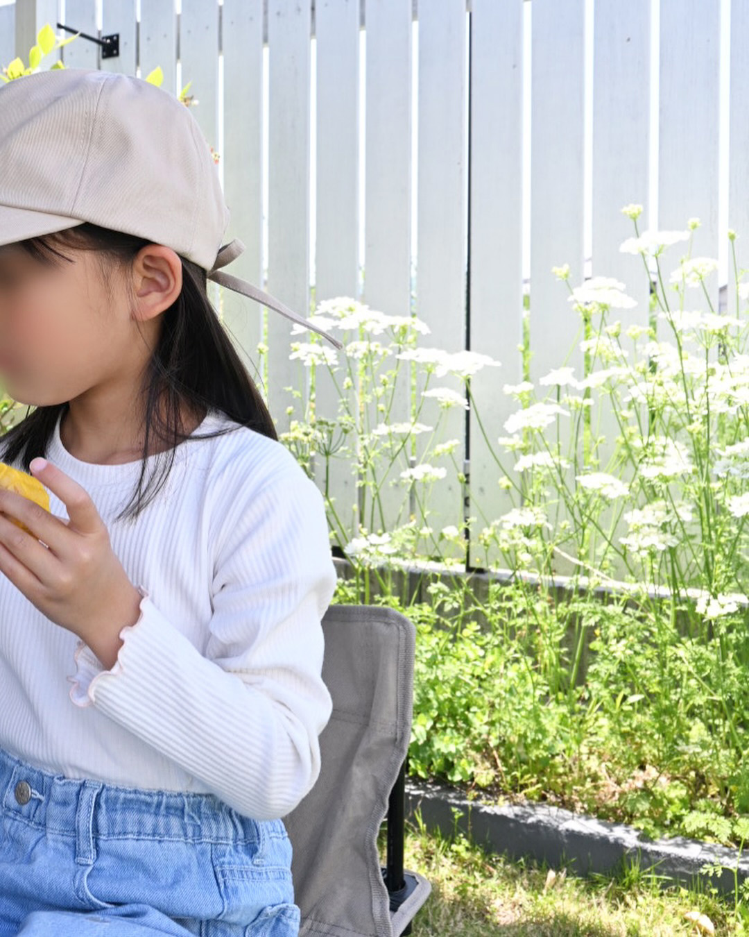 今こそ「キャップ」！姉妹ママ・仲良し親子の特権、後ろ姿がかわいすぎる、インスタグラマーさんのお揃いレポ